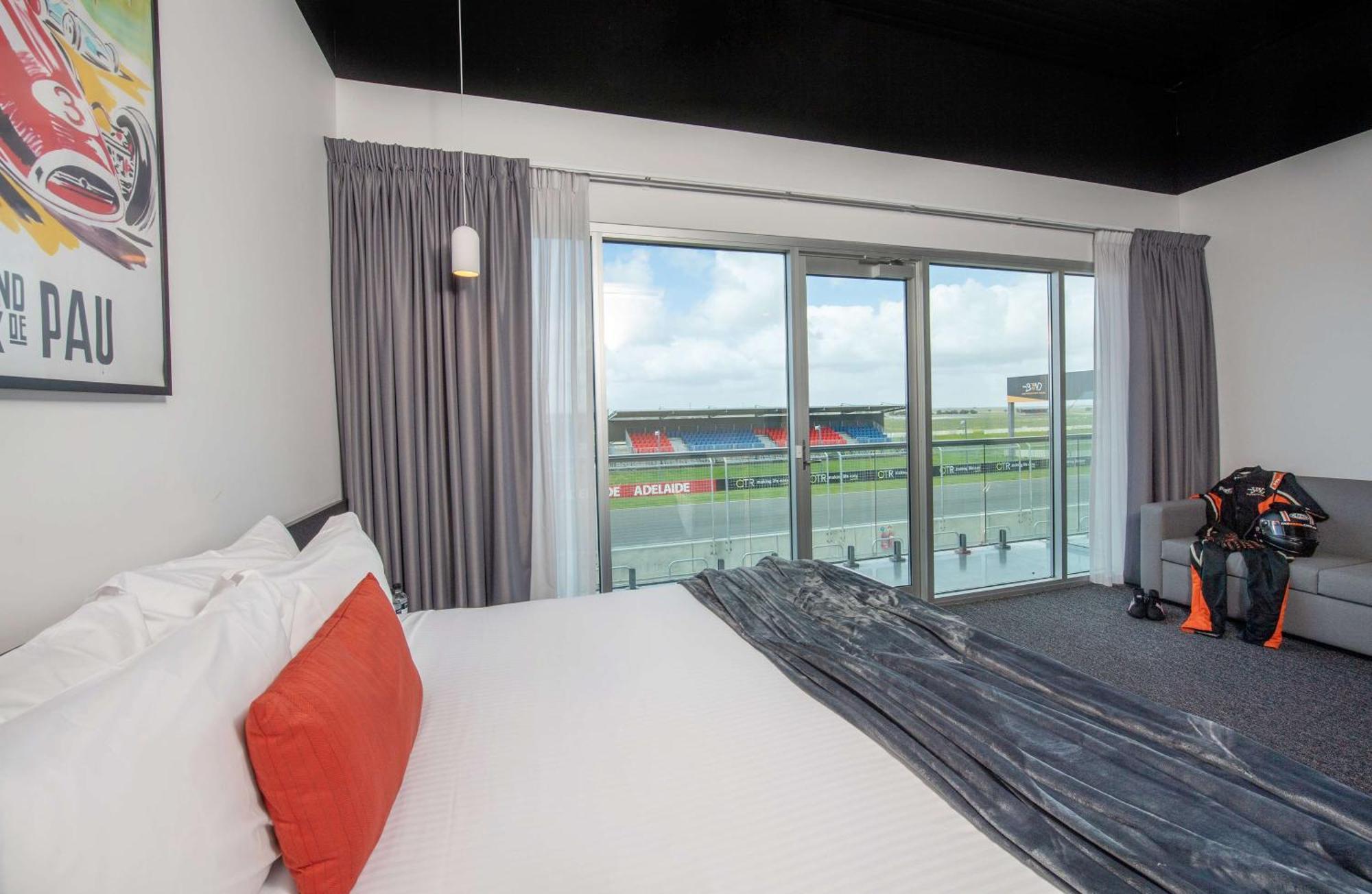 Rydges Pit Lane Hotell Tailem Bend Exteriör bild