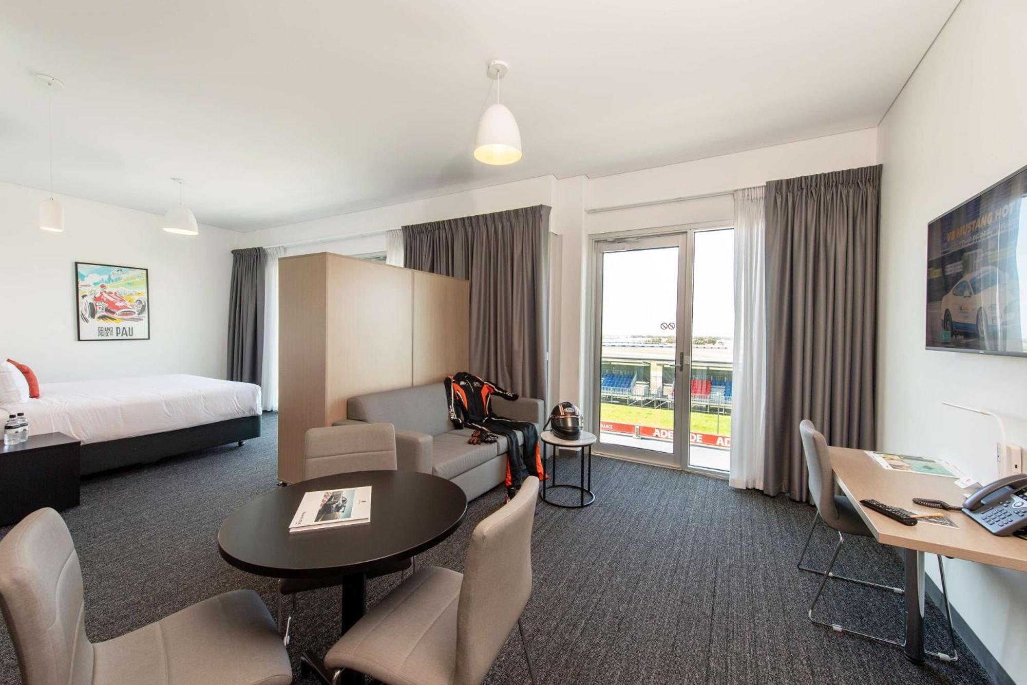 Rydges Pit Lane Hotell Tailem Bend Exteriör bild